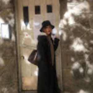 Meet your Posher, Miu